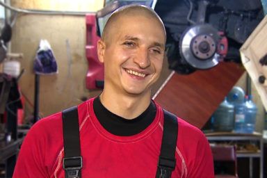 Історія сліпого автомеханіка