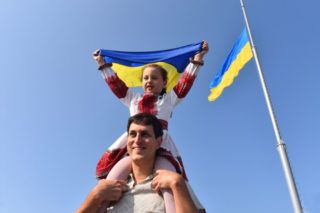 Цікаві ігри, щоб виховати маленького українця