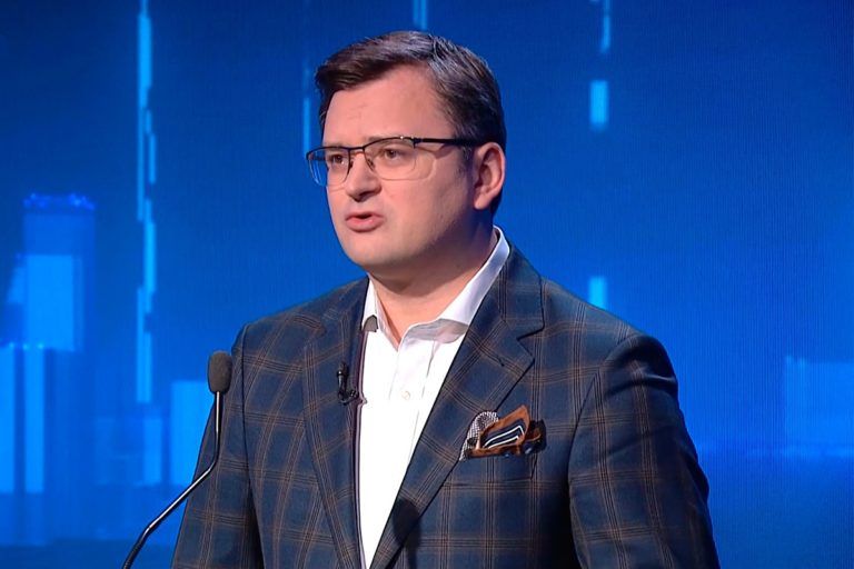 Фото 1 до: Картинка для росЗМІ: нібито обстріли з боку українських військових