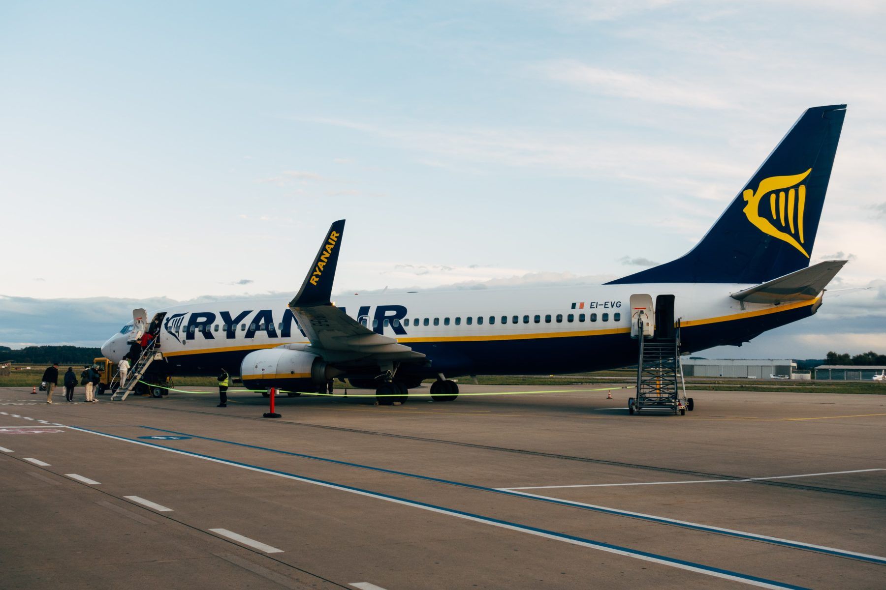 Скасування авійарейсів в Україну