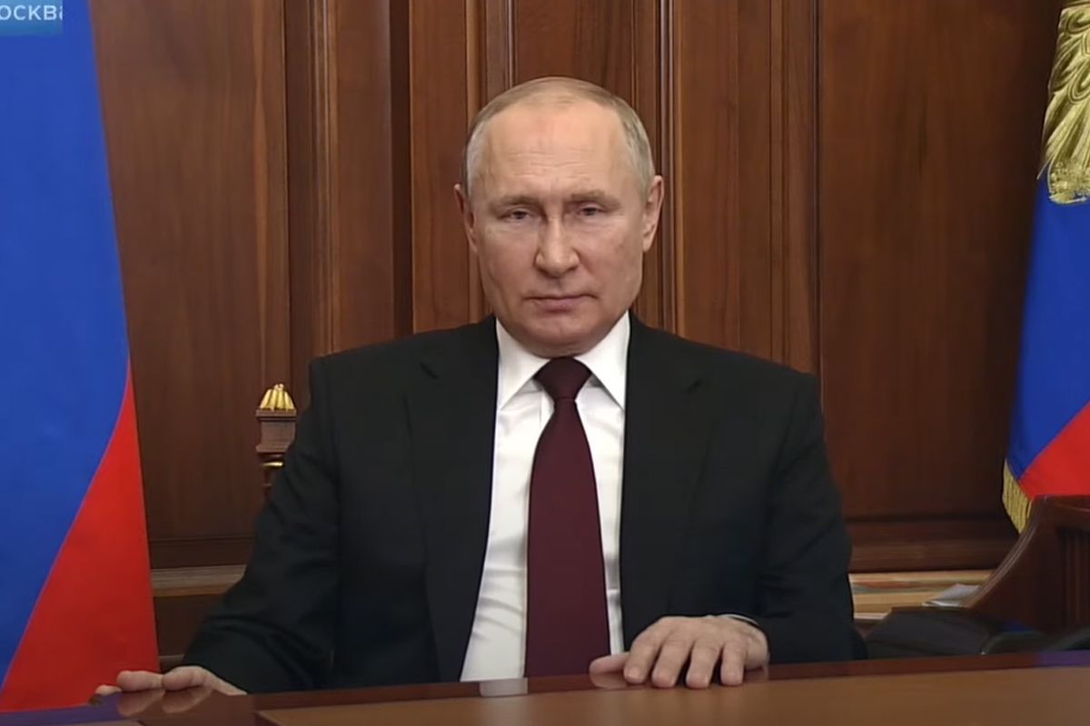 Путін визнав ЛДНР
