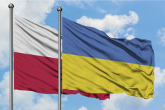 Польща приймає біженців