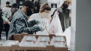 Ірина Заславець про волонтерську та медичну допомогу у Львові