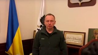 Як мери міст та губернатори захищають Україну - відео