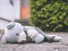 Оккупанты привлекают детей к рисованию меток