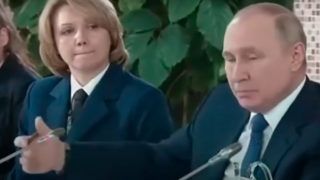 Фейкове відео Путіна - аналітики довели фейковість зустрічі Путіна з російськими стюардесами