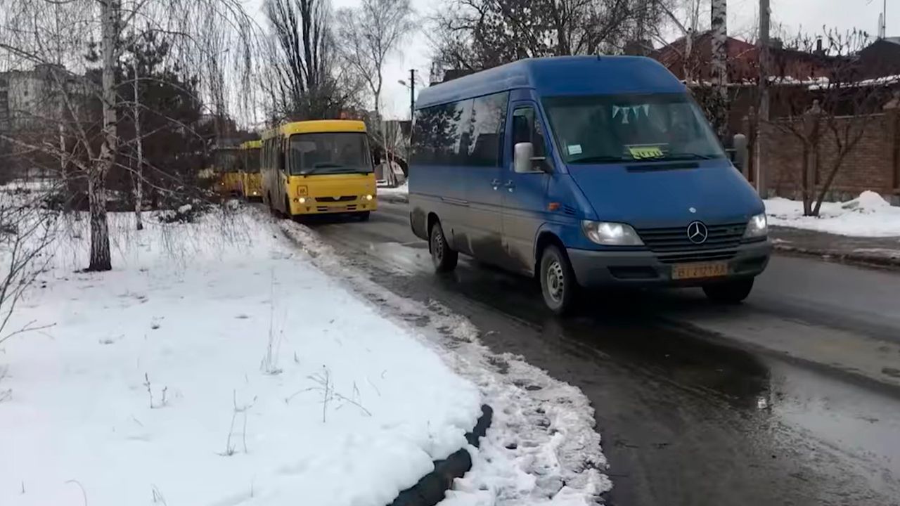 Евакуація українців, гуманітарні коридори