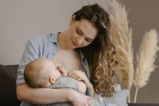 Як зберегти грудне вигодовування під час війни