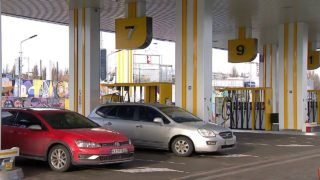 В Україні пальне подешевшає на кілька гривень