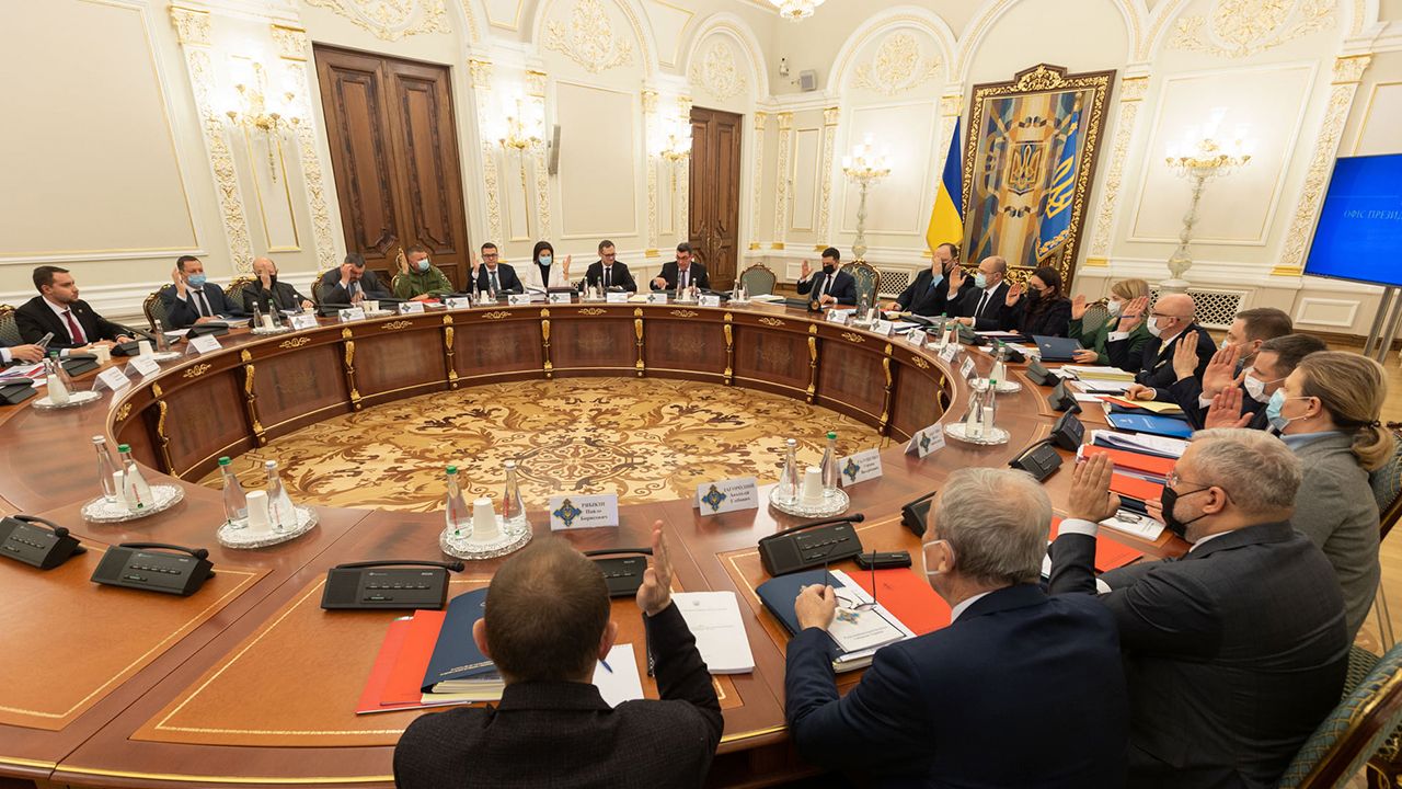 ОПЗЖ та партія Шарія - під час війни діяльність партій зупинено РНБО