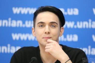 Ми з вами! Меловін про координаційний центр та допомогу людям