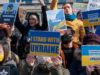 Убивчі санкції проти РФ: що світ зробив за цей місяць, щоб зупинити криваву війну в Україні