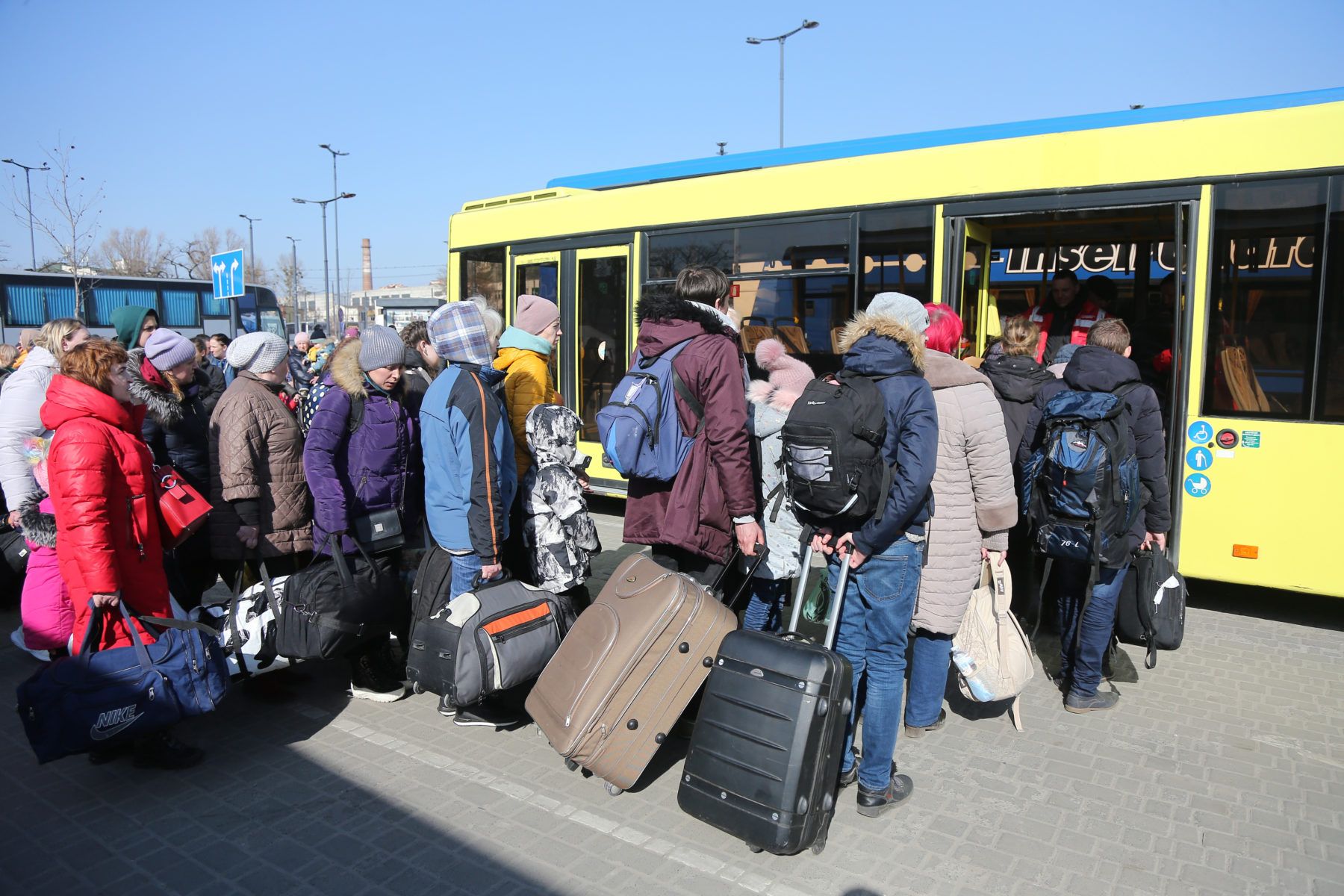 Адаптація переселенців до нових умов життя