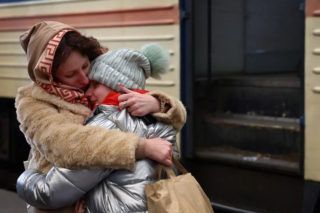 Як адаптувати дитину до життя закордоном