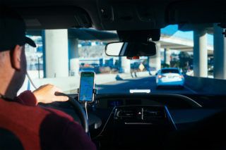Що робити, якщо рашисти обстріляли автомобільну колону