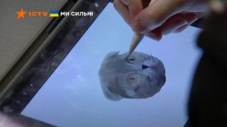 Як школярка малює NFT-кота та допомагає українській армії