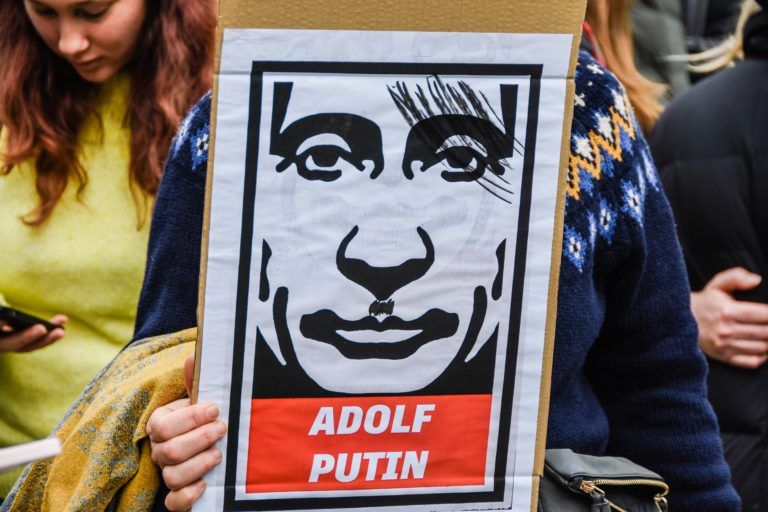 Кто остановит Путина?