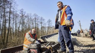 Укрзалізниця відновила сполучення між Києвом та Черніговом