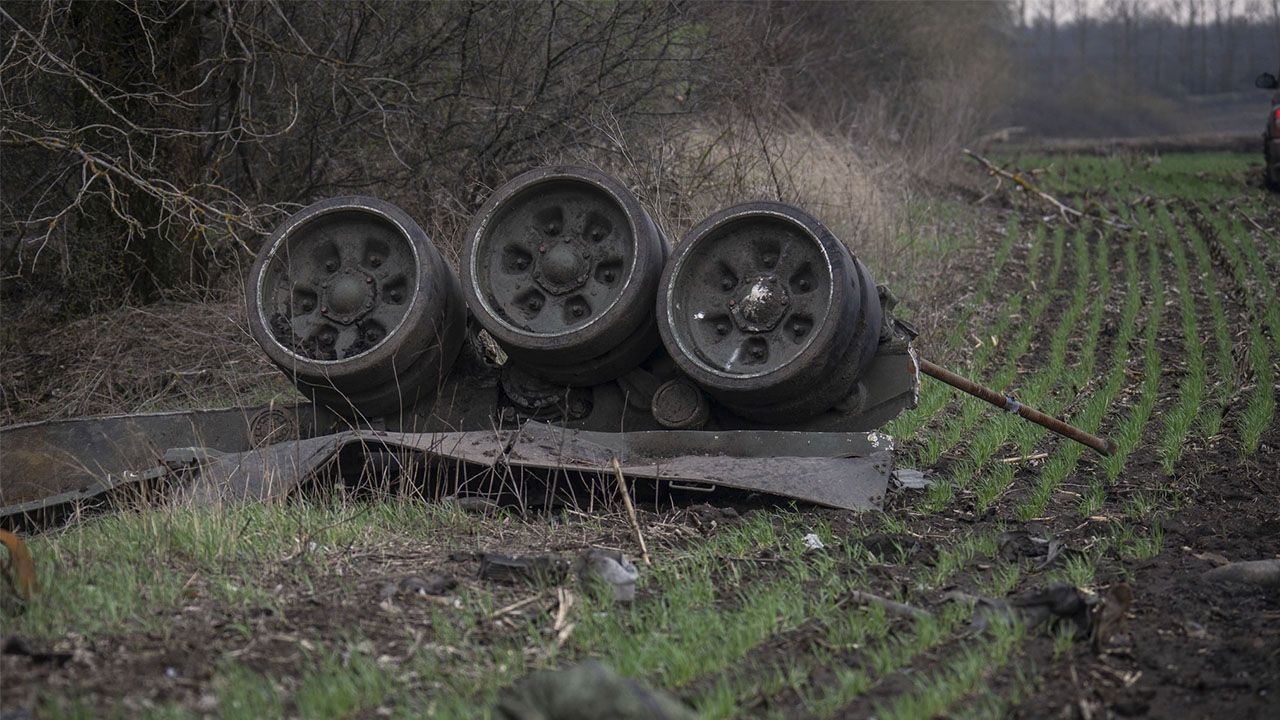 Карта бойових дій 18 квітня