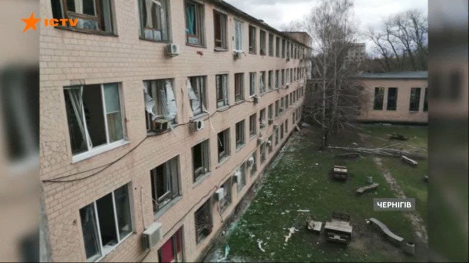 Черниговский университет пострадал от обстрелов россиян