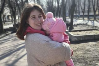 Київська Мадонна: історія популярної ілюстрації