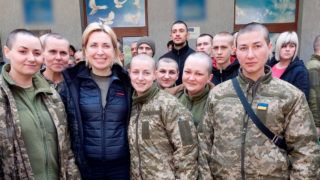 Обмін полоненими 19 квітня - 76 українців повернулися додому