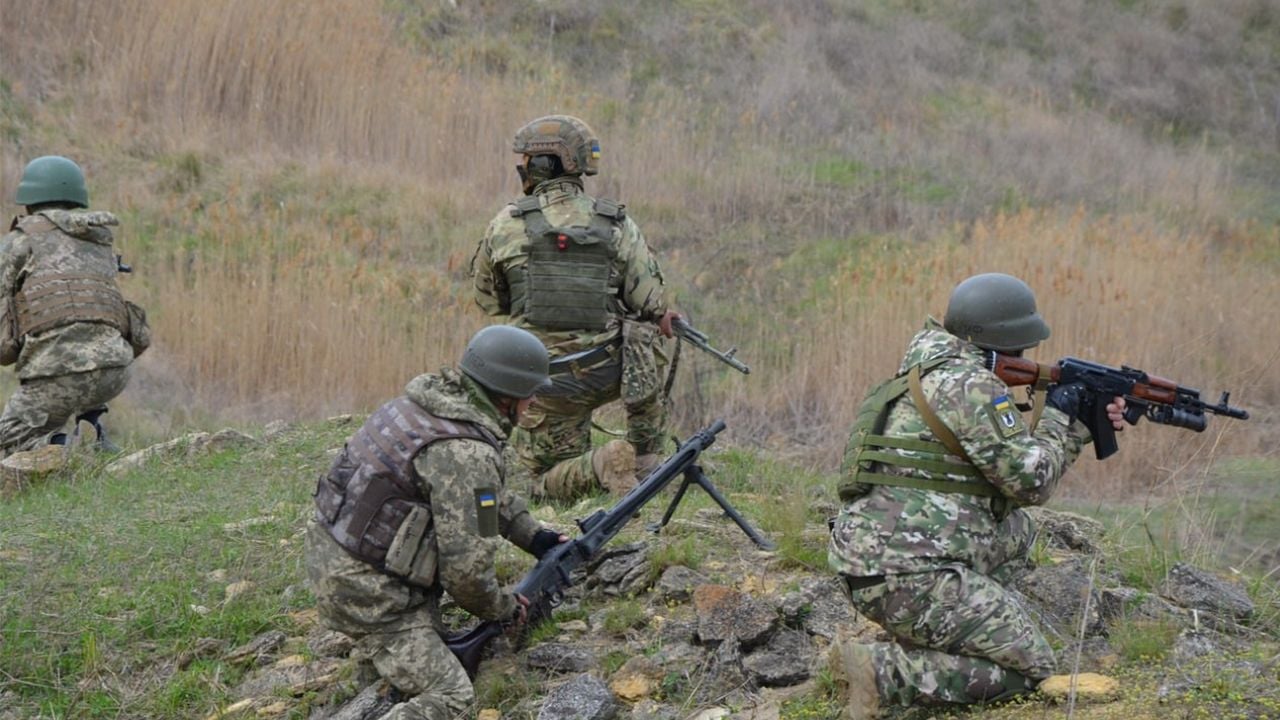 Актуальна карта бойових дій в Україні та небезпечні напрямки на 24 квітня