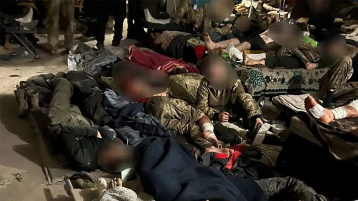 Фото до: Ситуація в Маріуполі 27.04.2022 – медики на Азовсталі працюють в нелюдських умовах