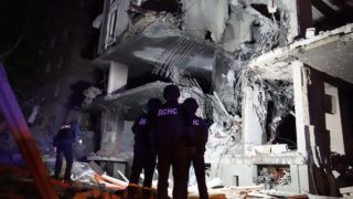 Київ, влучання в багатоповерхівку 28.04