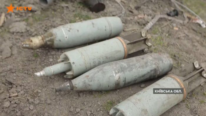 Як проходить розмінування територій після активних бойових дій?