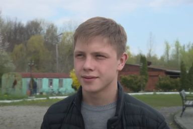 Вёячеслав Ялов у 18 років став опікуном для чотирьох братів та сестер