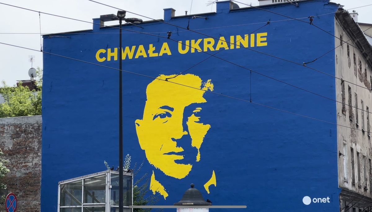Зображення Зеленського на будинку в Польщі