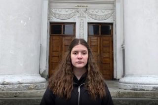 Історія 17-річної Вікторії, що двічі тікала від війни