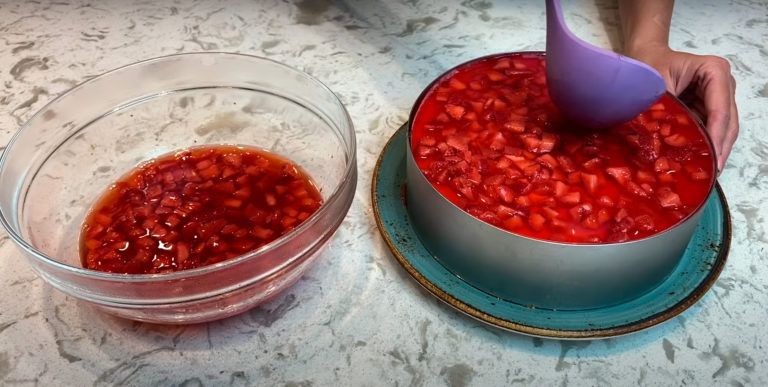 Полуничний десерт вдома