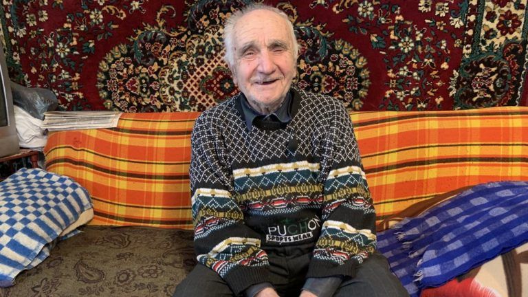 Фото к: Украинские пенсионеры