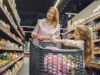 10 000 безкоштовних карток на продукти для українців в Польщі: розповідаємо, як отримати