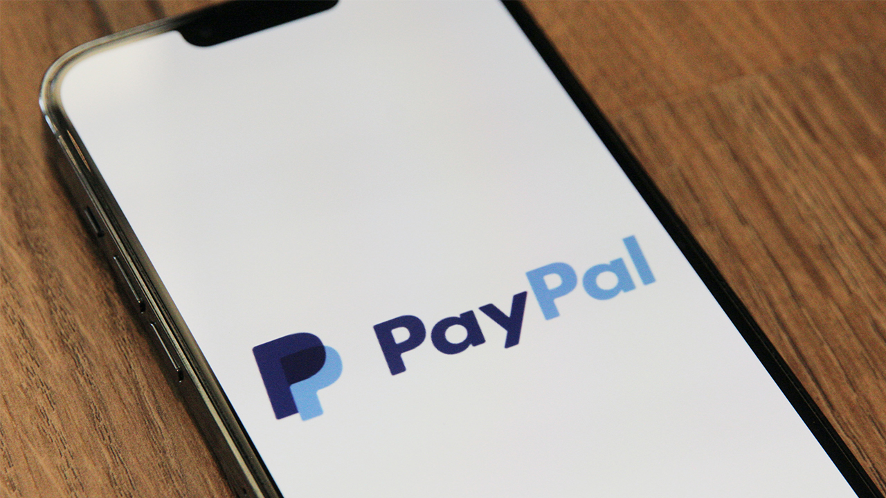 PayPal скасував комісію для українців до кінця вересня 2022