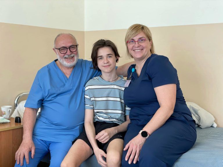 Історія 15-річного Артема, що переживракетний ударо по вокзалу Краматорська