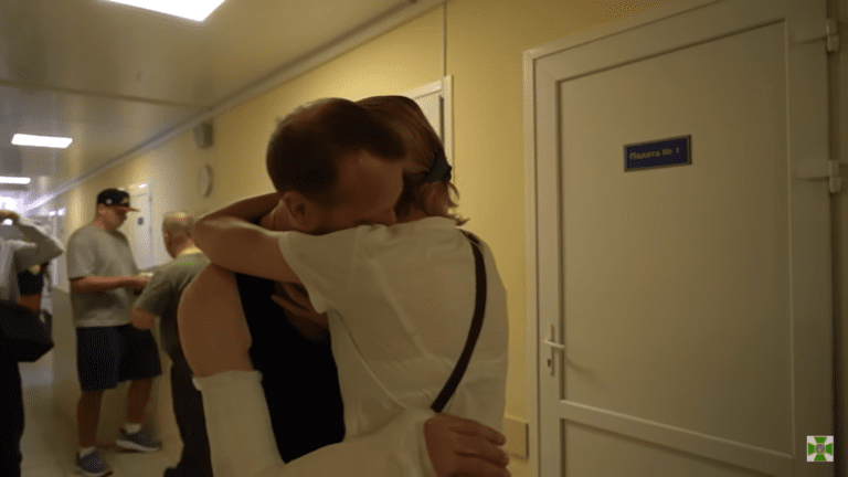 Павло Піковець разом із дружиною
