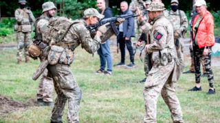 Оборонні заняття для цивільного населення в Києві