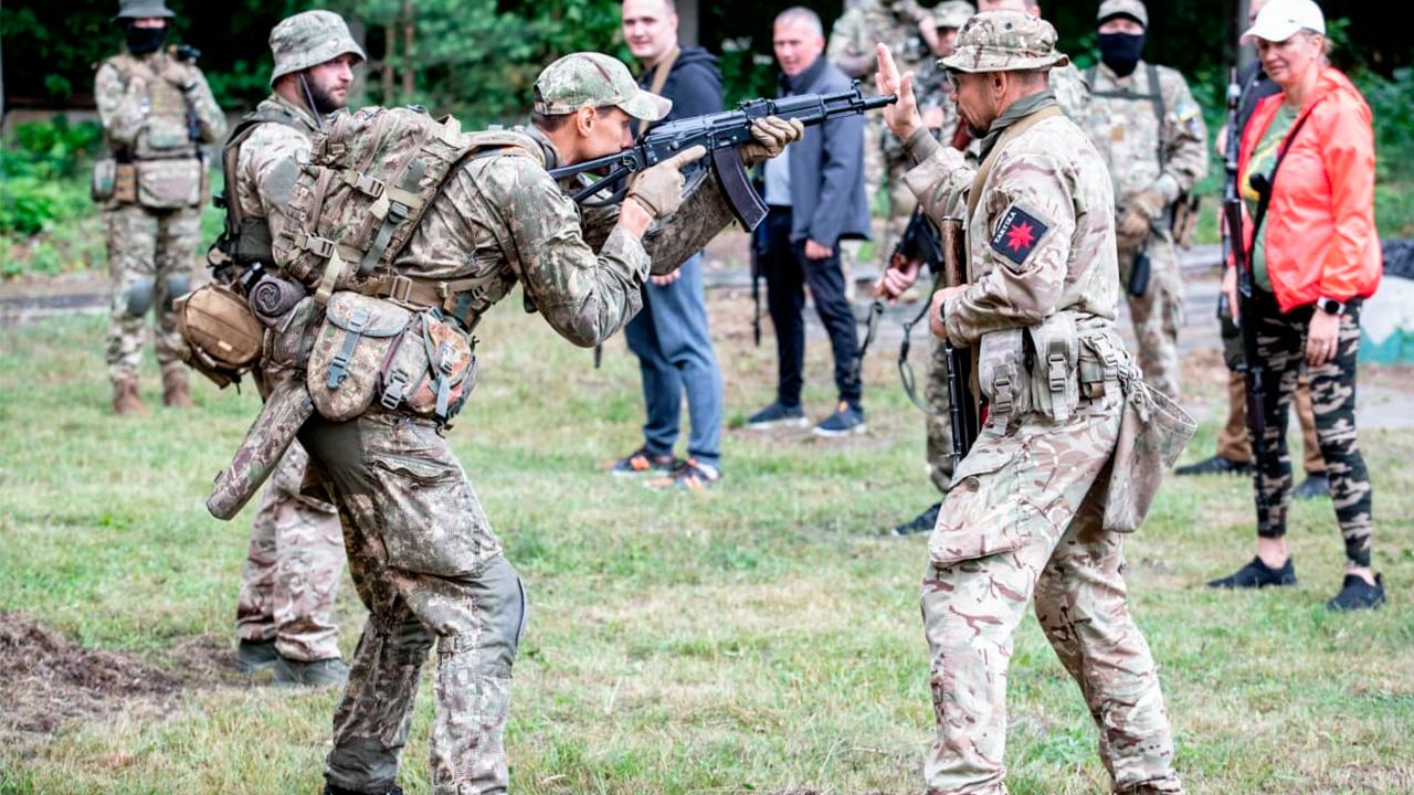Оборонні заняття для цивільного населення в Києві