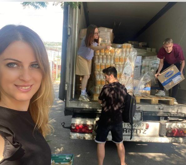 Фото 2 к: История координатора Оксаны и волонтерского центра в Николаеве