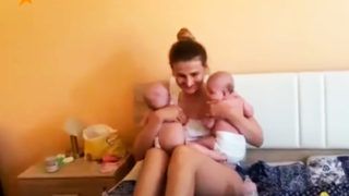 Мама трійнят