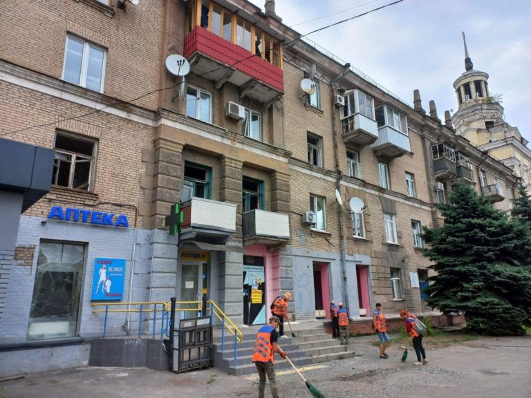 Фото 4 к: Обстрелы Никополя