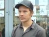 Кузнец из Швеции взялся за карандаши и нарисовал ужасную хронику войны в Украине