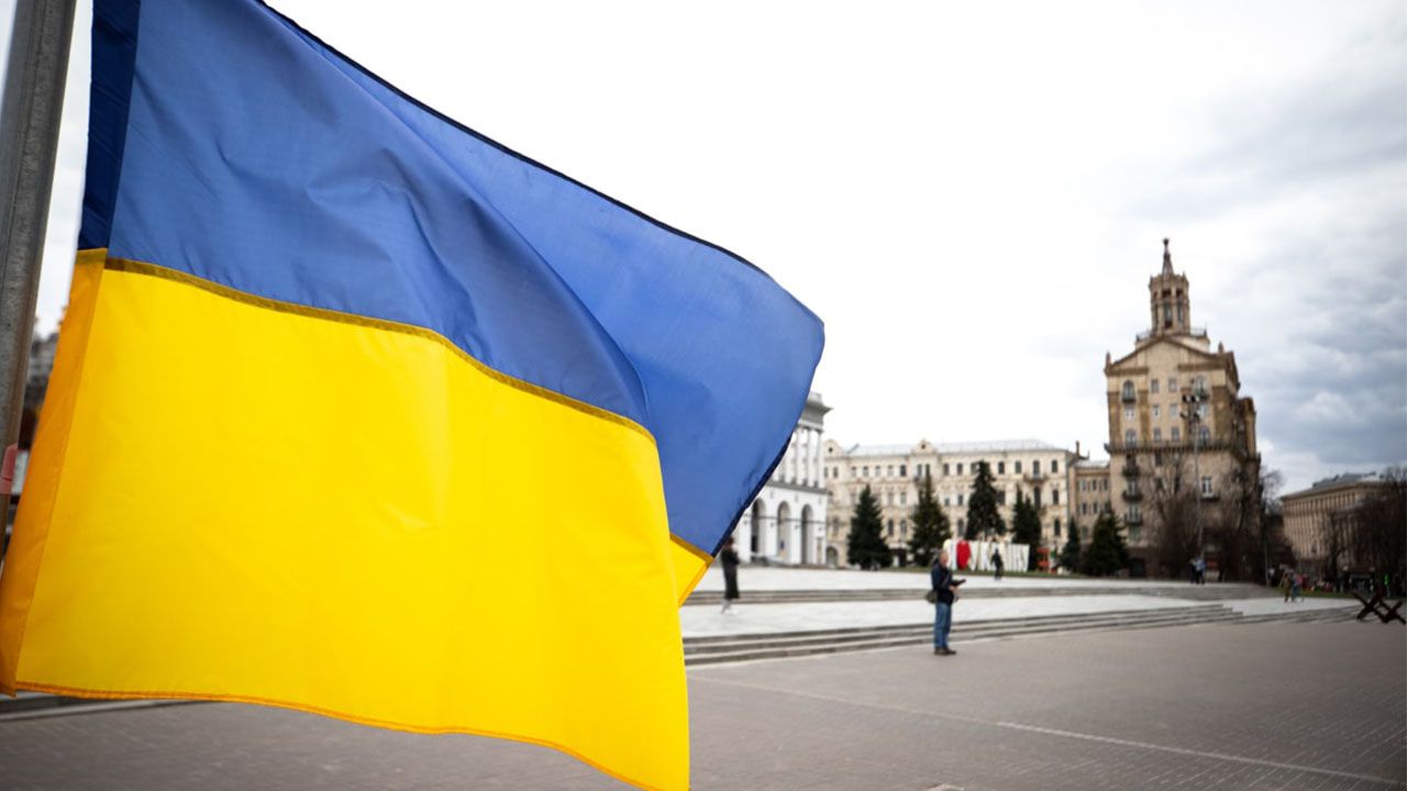 Український прапор над Київрадою у 1990 році: історія підняття стяга