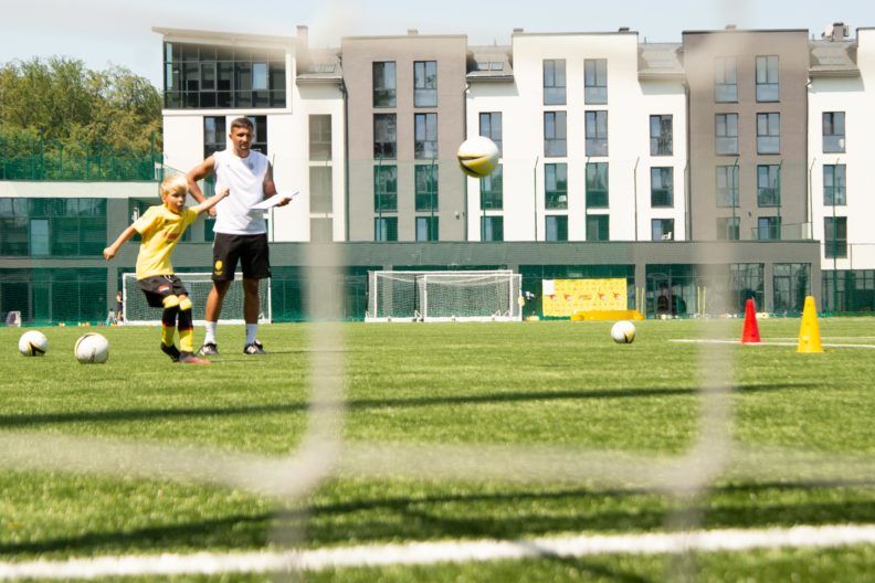 Фото 4 к: Григорий Козловский о футбольной академии Руха