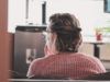 Постоянный страх, флешбеки и ночные кошмары — книга-инструкция ученого, как оставить психотравмы в прошлом