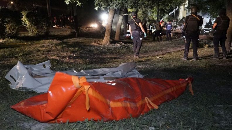 Фото: Суспільне Харків Обстріл гуртожитку в Харкові