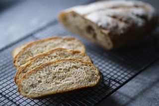 Ягодное наслаждение! Как приготовить вареники с клубникой — простой рецепт